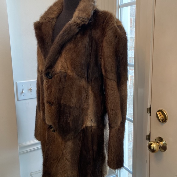 Muskrat Fur Vintage Stroller Coat - Picture 2 of 13